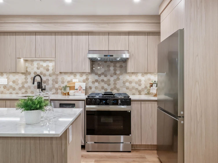 4-2667 E Pender Street, Vancouver, BC, V5K 2B6 - 13