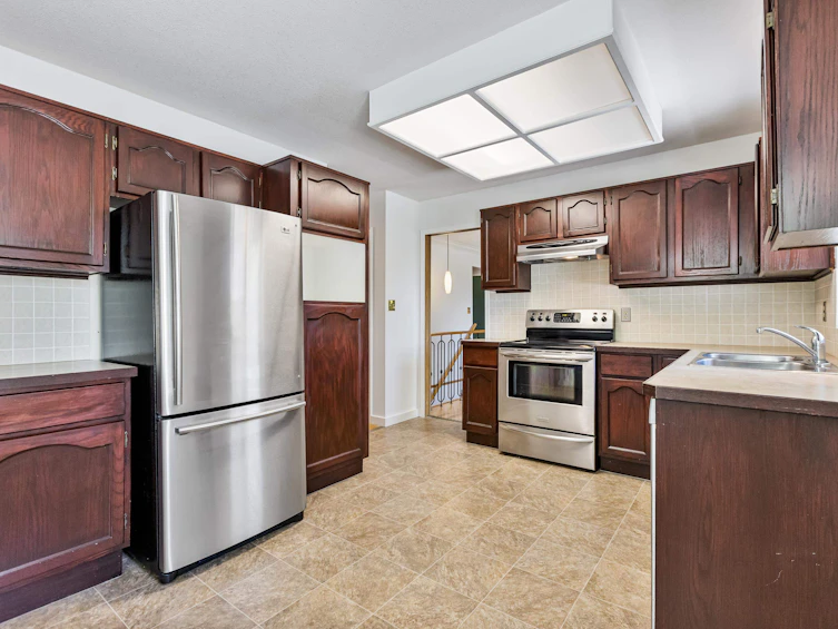 12474 Laity Street, Maple Ridge, BC, V2X 5B5 - 10