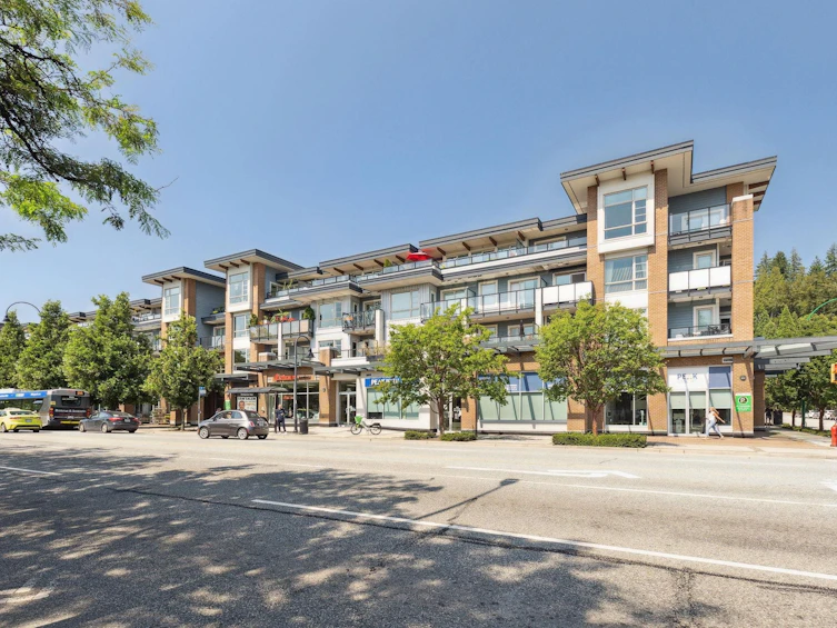 403-1330 Marine Drive, North Vancouver, BC, V7P 1T4 - 2