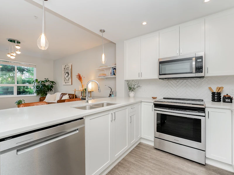 3223 - 2180 Kelly Avenue, Port Coquitlam BC