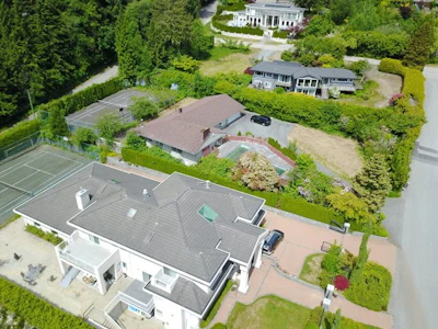 960 Pyrford Road - 4