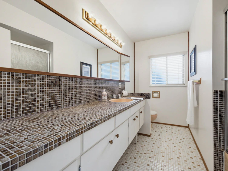 855 Pacific Drive, Delta, BC, V4M 2K2 - 26