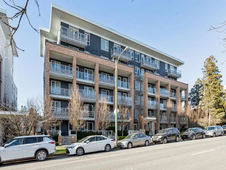 405-6933 Cambie Street, Vancouver, BC, V6P 0J1 - 2