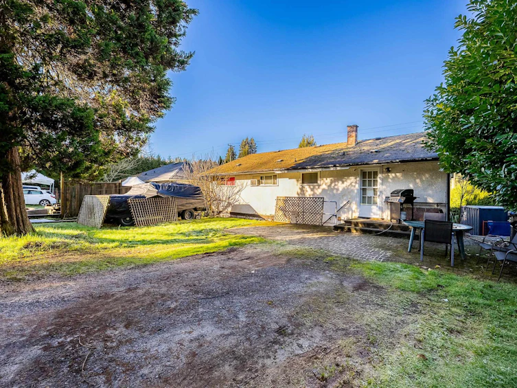 2217 Clarke Street, Port Moody, BC, V3H 1Y6 - 11