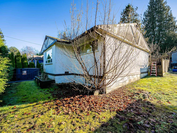 2217 Clarke Street, Port Moody, BC, V3H 1Y6 - 9