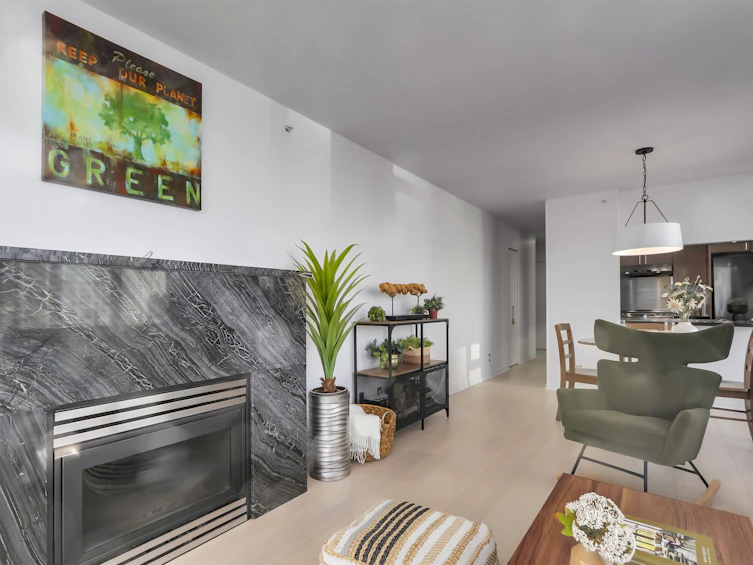 1807-1077 Marinaside Crescent, Vancouver, BC, V6Z 2Z5 - 5