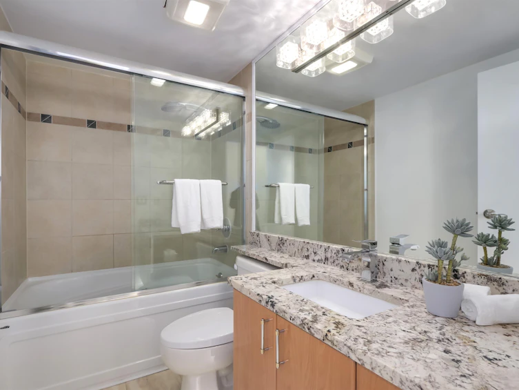 1807-1077 Marinaside Crescent, Vancouver, BC, V6Z 2Z5 - 19