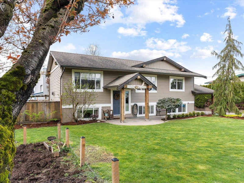 8771 Upper Prairie Road, Chilliwack BC V2P 6H3