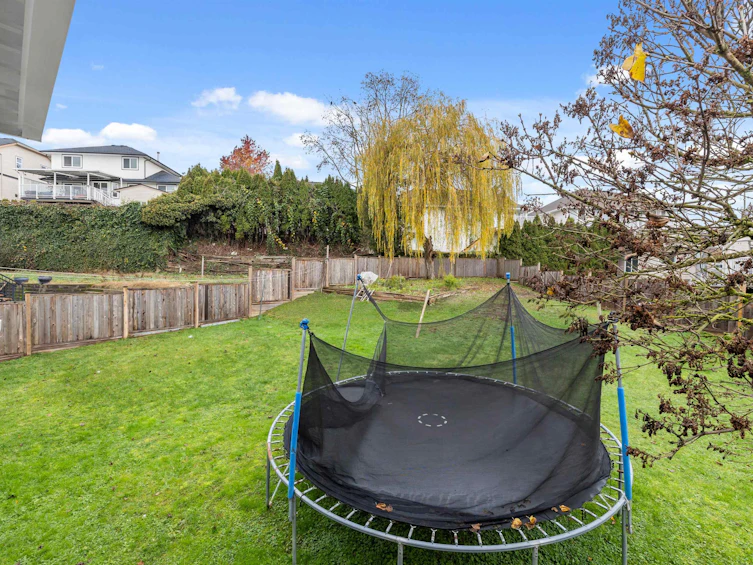 31165 Sidoni Avenue, Abbotsford, BC, V2T 5J8 - 35