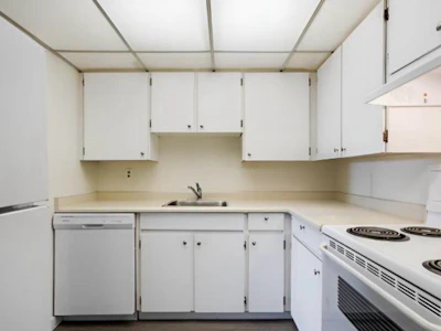 315-10468 148 Street - 5