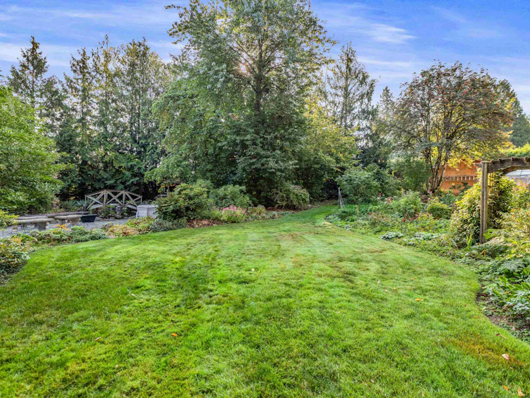 10276 173 Street, Surrey, BC, V4N 4H8 - 10