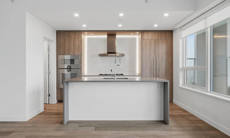 1302-1441 Johnston Road