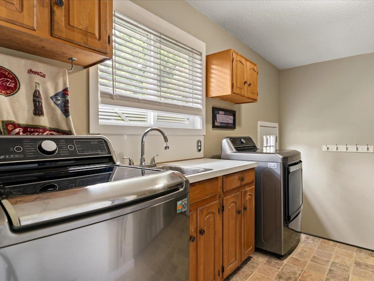 33255 Plaxton Crescent, Abbotsford, BC, V2S 1V8 - 14