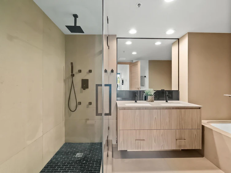 6D-328 Taylor Way, West Vancouver, BC, V7T 2Y4 - 15