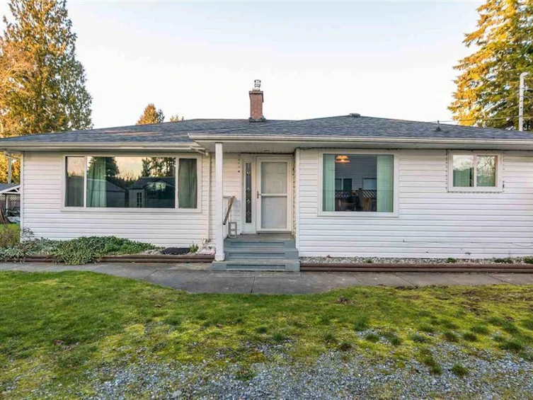 12357 189a Street, Pitt Meadows, BC, V3Y 2H3