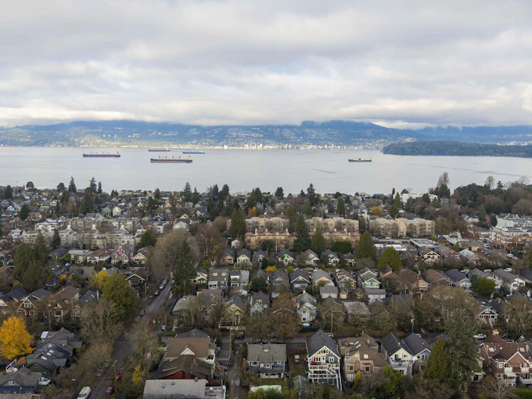 3056 W 6th Avenue, Vancouver, BC, V6K 1X3 - 37