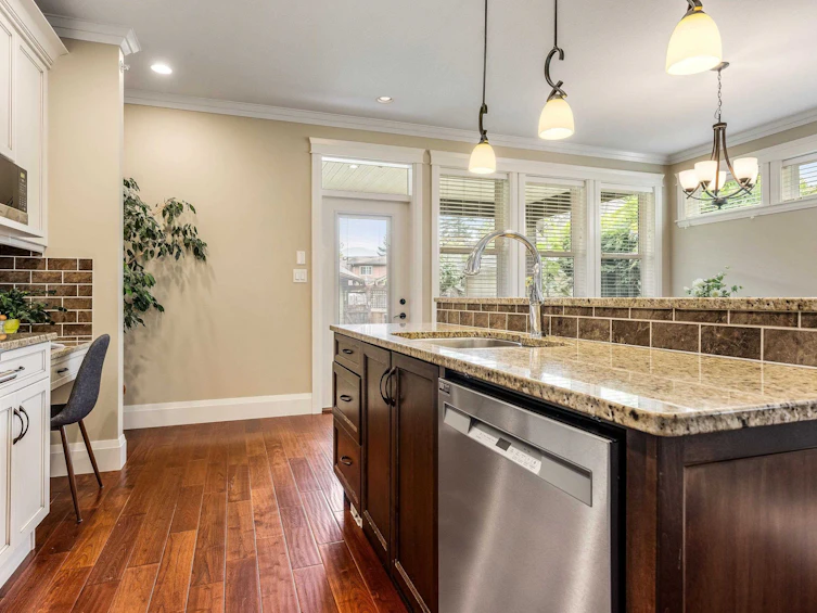 2-5882 Cowichan Street, Chilliwack, BC, V2R 0G8 - 12