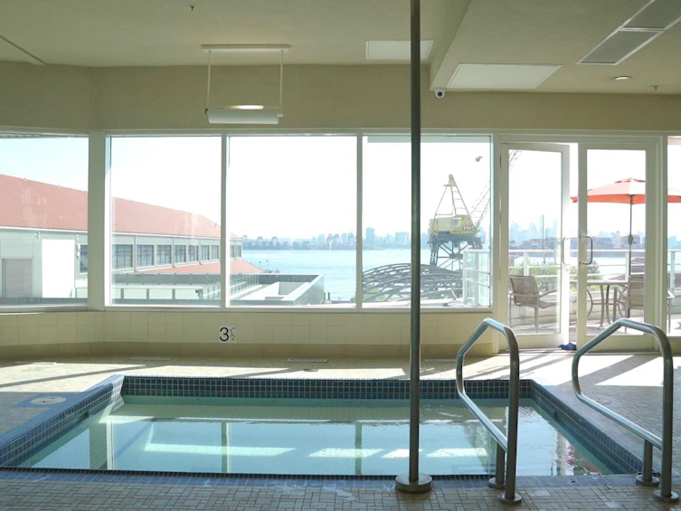 2102-188 E Esplanade Street, North Vancouver, BC, V7L 4Y1 - 21
