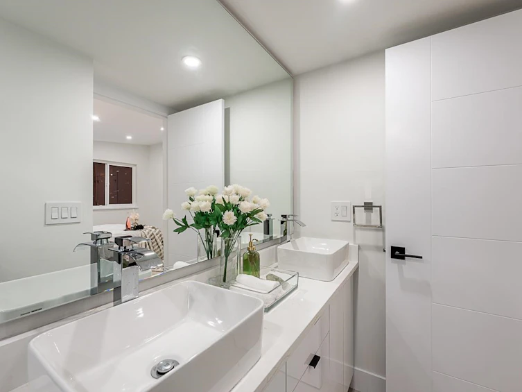 531 Greenway Avenue, North Vancouver, BC, V7N 3C9 - 15