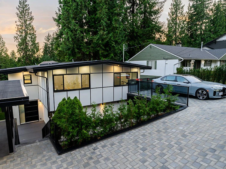 531 Greenway Avenue, North Vancouver, BC, V7N 3C9 - 39