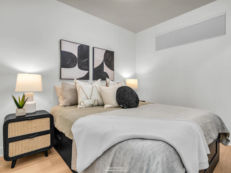 605-250 E 6th Avenue, Vancouver, BC, V5T 0B7 - 16