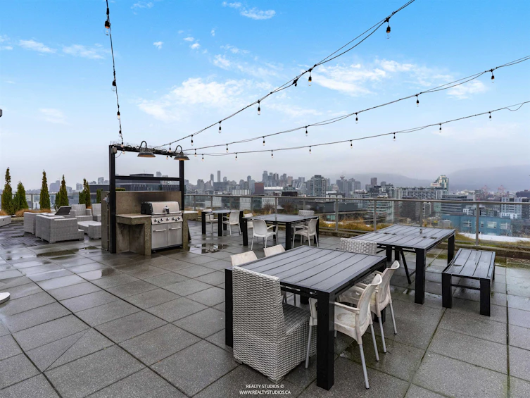 605-250 E 6th Avenue, Vancouver, BC, V5T 0B7 - 4
