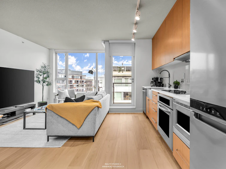 605-250 E 6th Avenue, Vancouver, BC, V5T 0B7