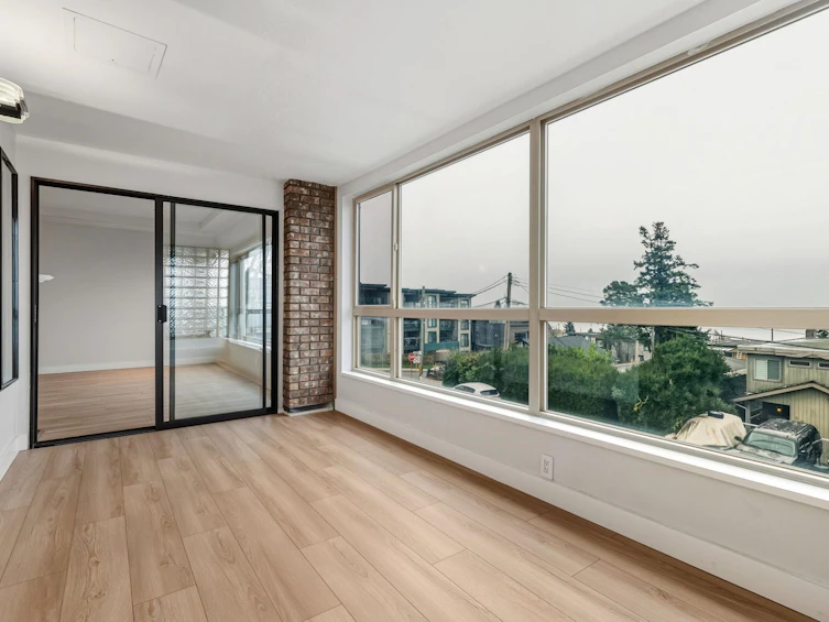 204-15176 Buena Vista Avenue, Surrey, BC, V4B 1Y3 - 13