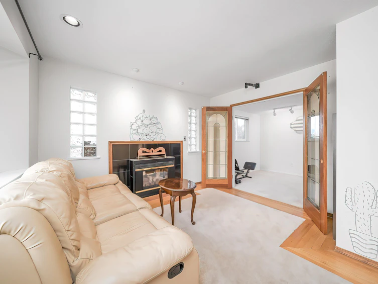125 N Warwick Avenue, Burnaby, BC, V5B 1K8 - 12