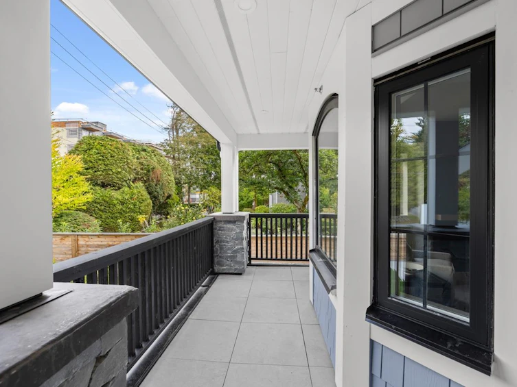 2436 W 49th Avenue, Vancouver, BC, V6M 2V3 - 32