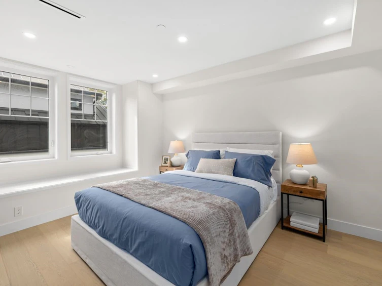 2436 W 49th Avenue, Vancouver, BC, V6M 2V3 - 15