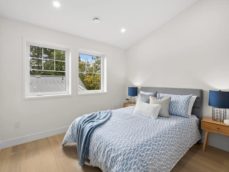2436 W 49th Avenue, Vancouver, BC, V6M 2V3 - 25