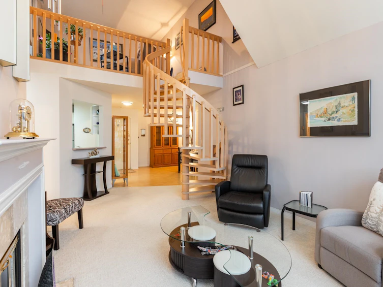 308-7171 121 Street, Surrey, BC, V3W 1G9 - 7