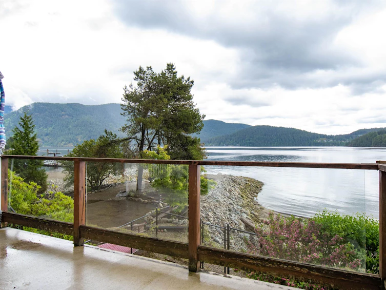 5293 Indian River Drive, North Vancouver, BC, V7G 2T6 - 5
