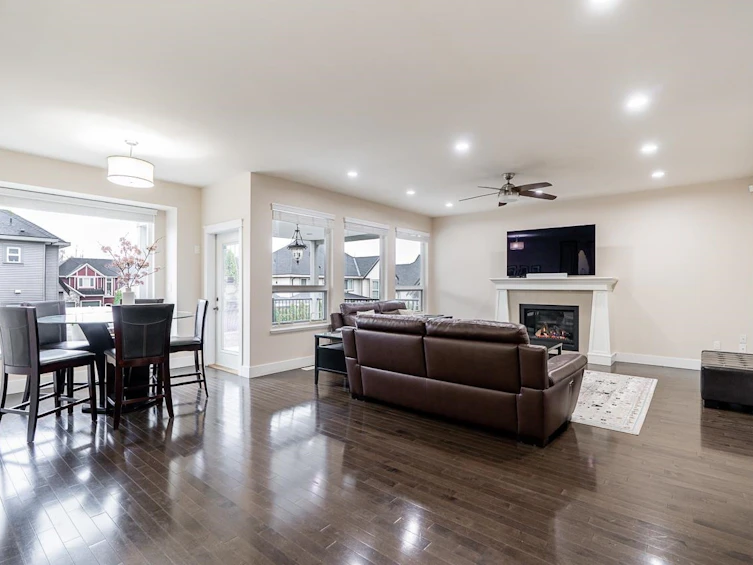 16768 57a Avenue, Surrey, BC, V3S 1H8 - 10