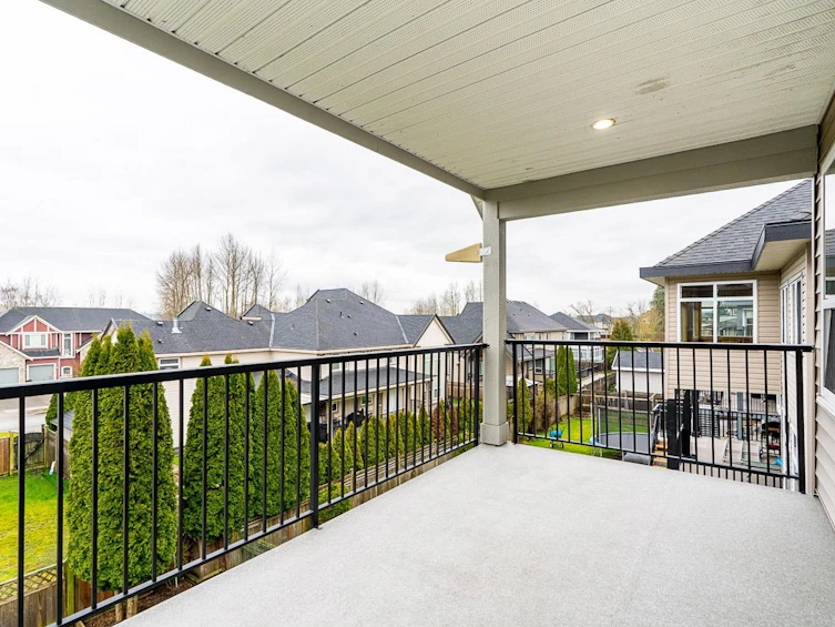 16768 57a Avenue, Surrey, BC, V3S 1H8 - 19