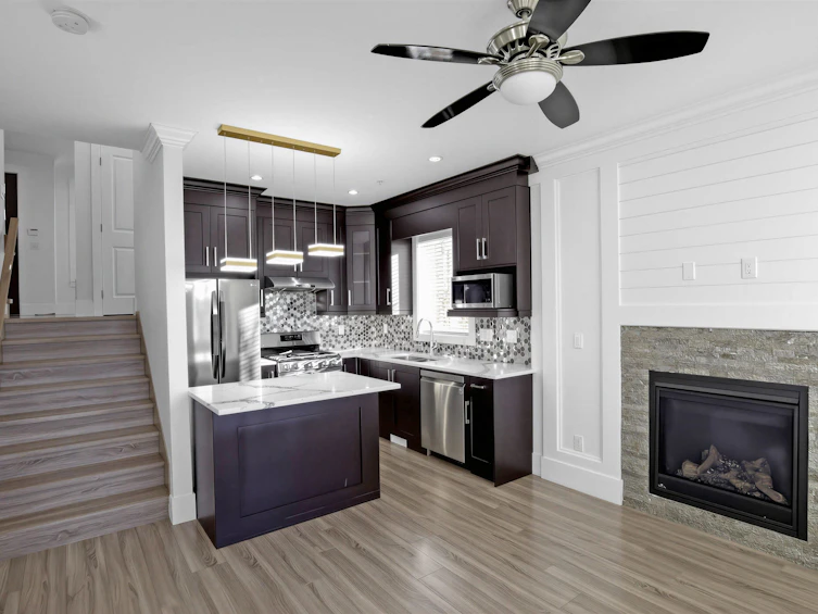 13667 232a Street, Maple Ridge, BC, V4R 0H1 - 13