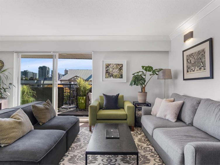 306-134 W 20th Street, North Vancouver, BC, V7M 1Y4 - 3