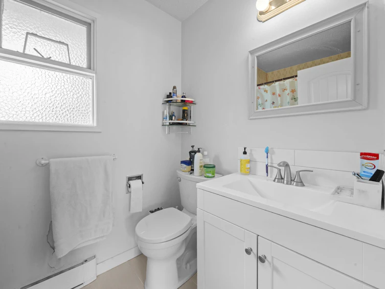 25412 58 Avenue, Langley, BC, V4W 1G7 - 23