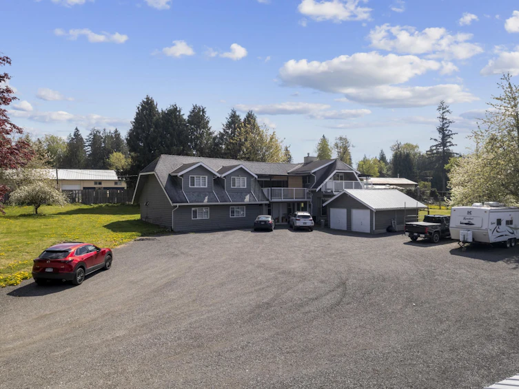 25412 58 Avenue, Langley, BC, V4W 1G7 - 2