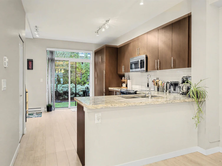 8-14888 62 Avenue, Surrey, BC, V3S 6T7 - 9