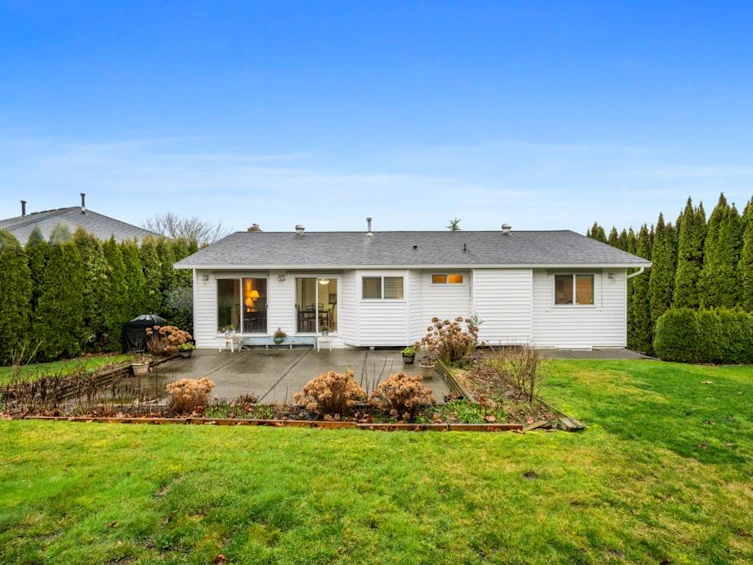 2941 Edgehill Avenue, Abbotsford, BC, V2T 5J9 - 2