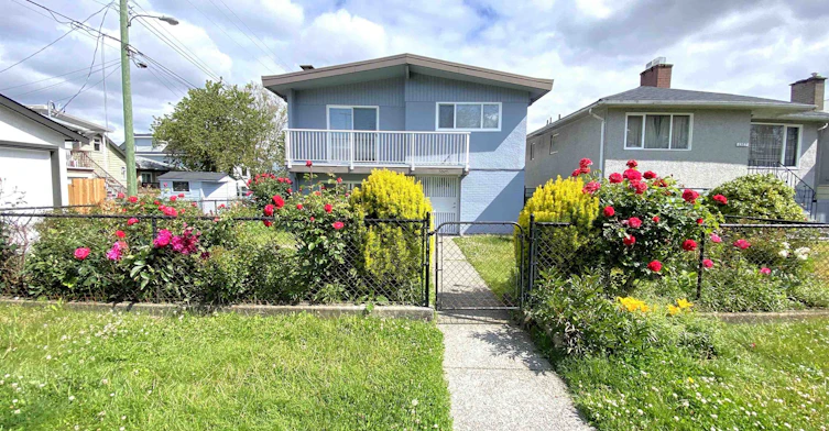 3305B E 25th Avenue, Vancouver, BC, V5R 1J7