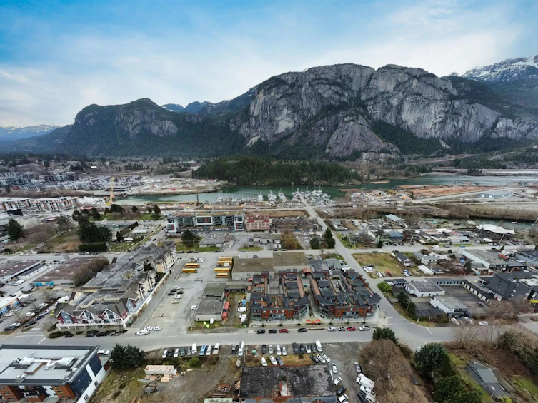 202-37842 Third Avenue, Squamish, BC, V8B 1B0 - 27