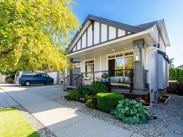 16448 59a Avenue, Surrey, BC, V3S 6M6 - 3