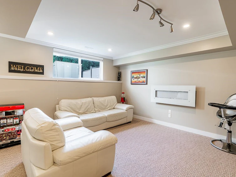 16448 59a Avenue, Surrey, BC, V3S 6M6 - 27