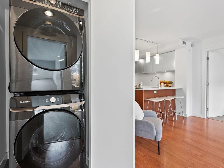 304-221 E 3rd Street, North Vancouver, BC, V7L 1C5 - 21