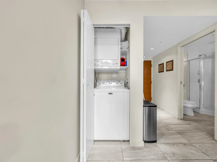 1001-928 Homer Street, Vancouver, BC, V6B 1T7 - 10