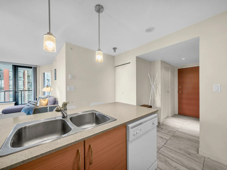 1001-928 Homer Street, Vancouver, BC, V6B 1T7 - 9