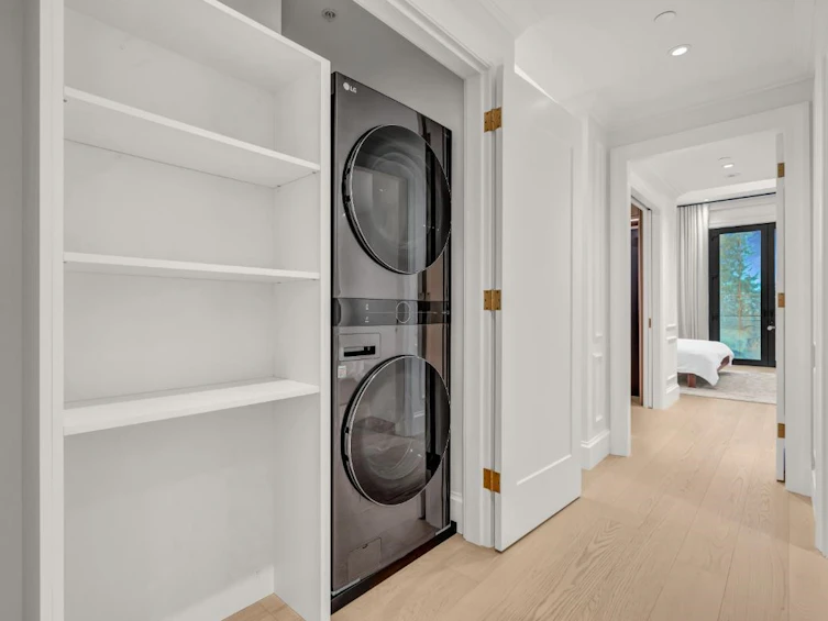 4454 W 4th Avenue, Vancouver, BC, V6R 1R1 - 28